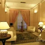 Laurentia Отель Рим