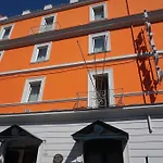 Laurentia Hotel