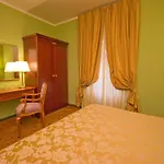 Hotel Laurentia 3*