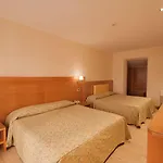 Laurentia Hotel 3*