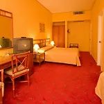 Hotel Laurentia 3*