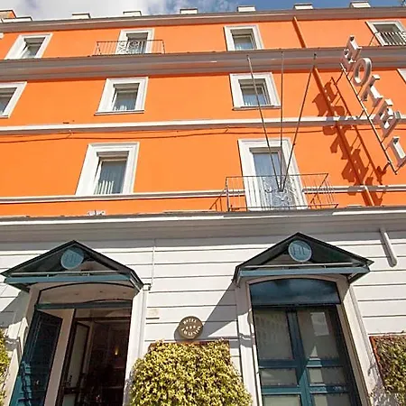 Hotel Laurentia 3*