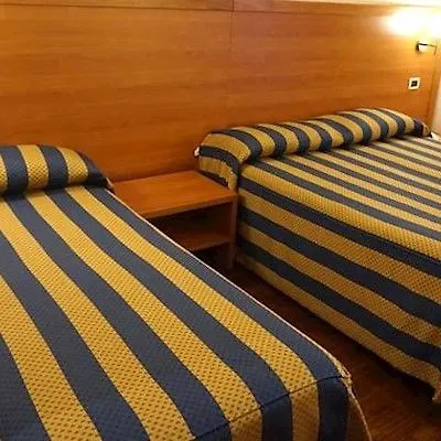 Hotel Laurentia 3*