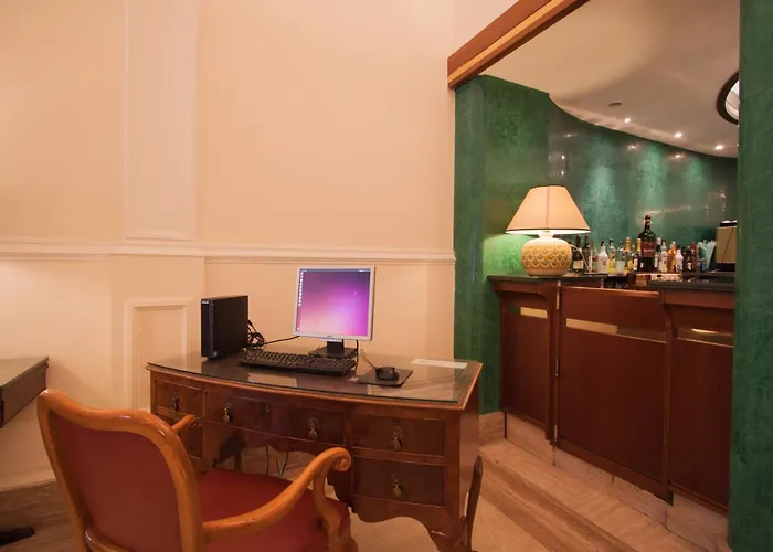 Laurentia Hotel
